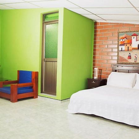 Palestina Ecohotel Чинчина Экстерьер фото