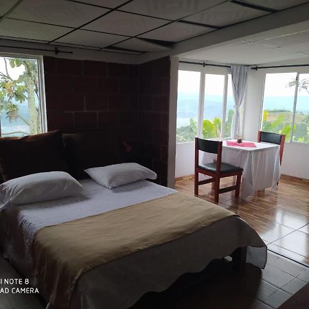 Palestina Ecohotel Чинчина Экстерьер фото