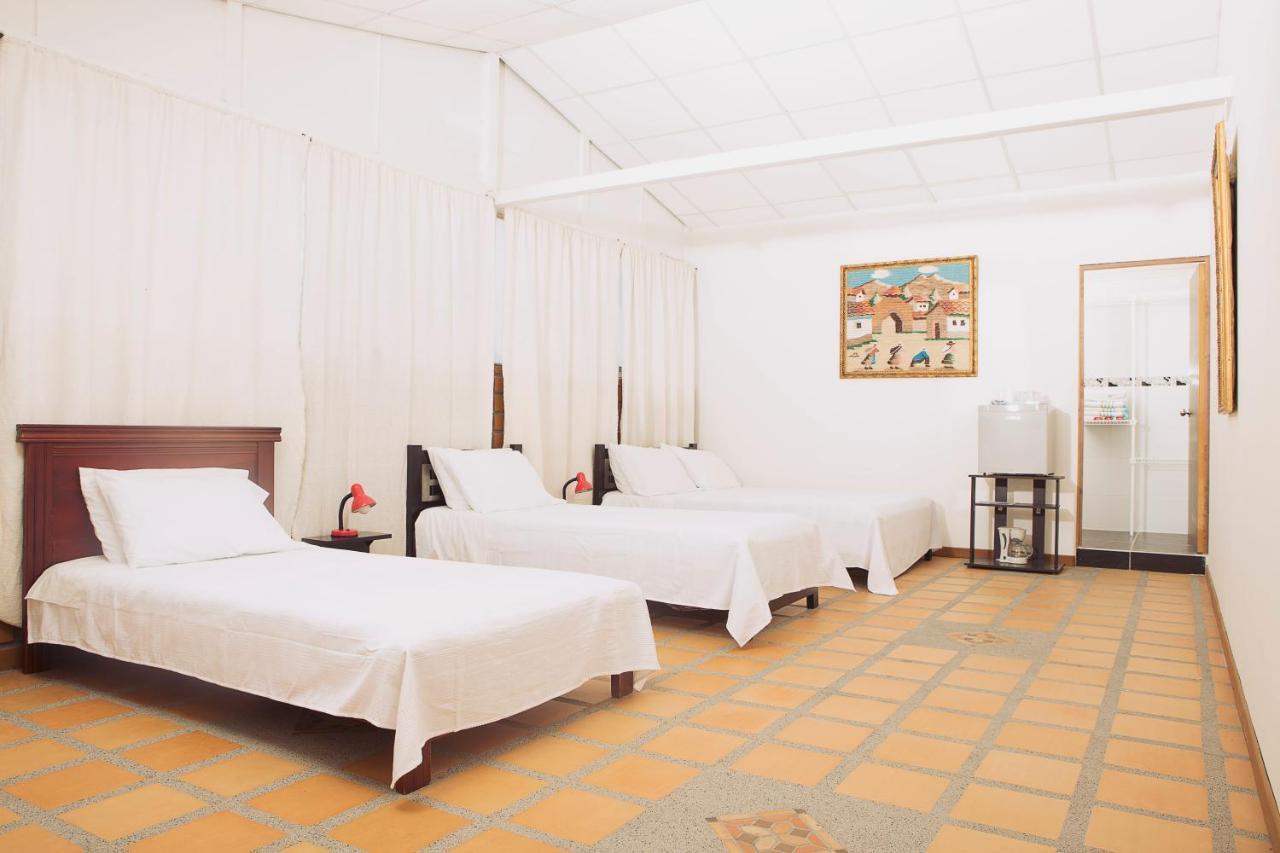 Palestina Ecohotel Чинчина Экстерьер фото